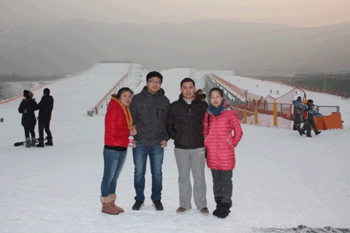 大訊，年會，年終活動，滑雪
